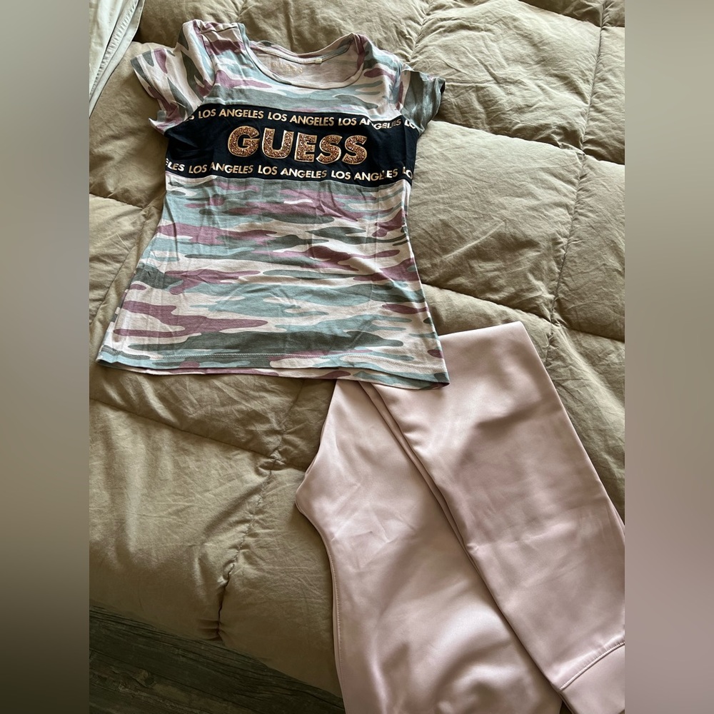 Top & pants by Guess.